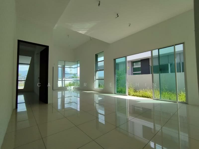 Semi-Detached House for Sale in Ipoh (Perak) - Catherine Chin - Living Room - PropertyGuru.com.my