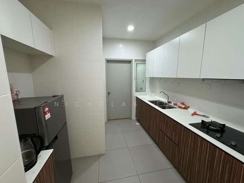 Service Residence for Rent at Seasons Amara Larkin - Nicholas Low - Kitchen - PropertyGuru.com.my