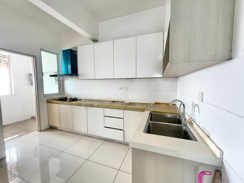 Condominium for Sale at Springs Ville (Segemal Indah) - Jenny Ong - Kitchen - PropertyGuru.com.my