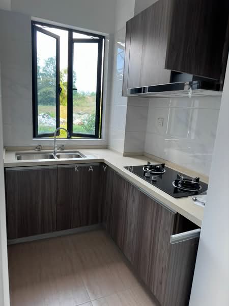 Service Residence for Rent at Country Garden Central Park - Kay Ng - Kitchen - PropertyGuru.com.my