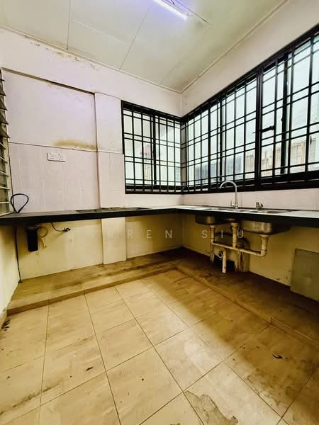 Sri Lanang untuk Untuk Dijual - RM 208,000, Mac 2026 - Kitchen - PropertyGuru.com.my