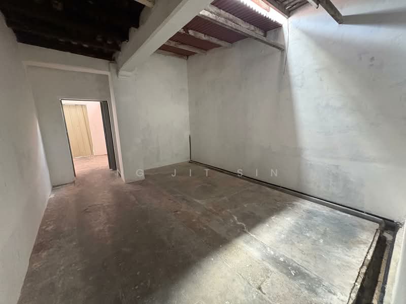 Shop for Rent in Lebuh Chulia (George Town) - Ng Jit Sin - Interior - PropertyGuru.com.my