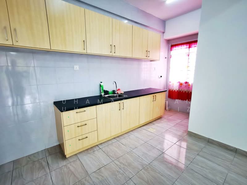 Putra Impian untuk Untuk Dijual - RM 300,000, Mac 2026 - Kitchen - PropertyGuru.com.my