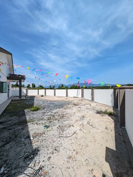 Taman Kinding Utama untuk Untuk Dijual - RM 298,000, Mac 2026 - Exterior - PropertyGuru.com.my