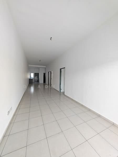 Taman Kinding Utama untuk Untuk Dijual - RM 298,000, Mac 2026 - Interior - PropertyGuru.com.my