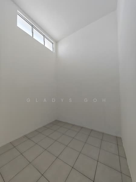 Taman Kinding Utama untuk Untuk Dijual - RM 298,000, Mac 2026 - Interior - PropertyGuru.com.my