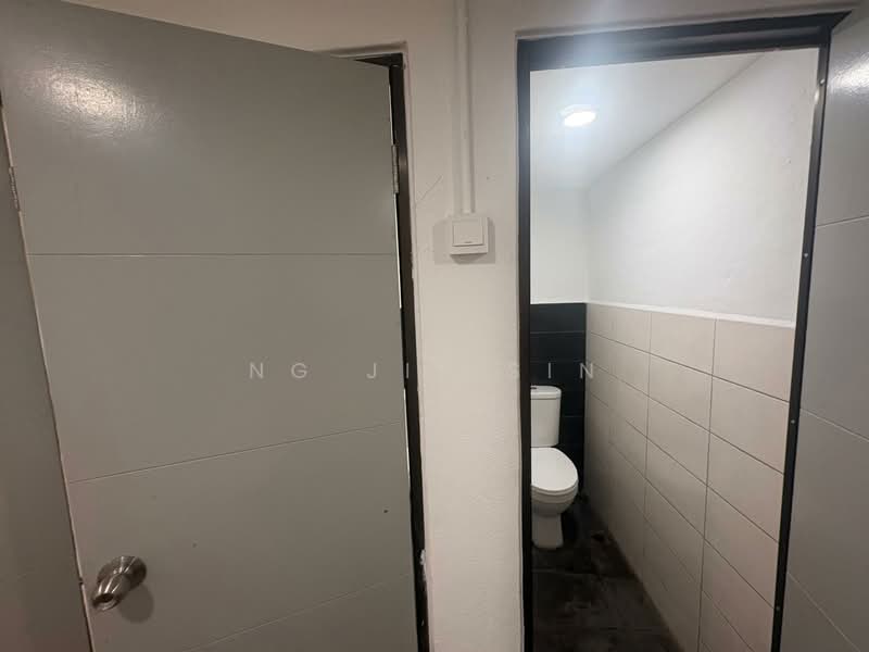 Shop / Office for Rent in Lebuh Chulia (George Town) - Ng Jit Sin - Bathroom - PropertyGuru.com.my