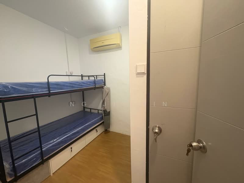 Shop / Office for Rent in Lebuh Chulia (George Town) - Ng Jit Sin - Bedroom - PropertyGuru.com.my