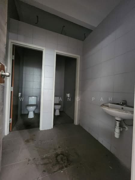 Semi-D Factory for Rent in Juru (Penang) - Wai Fang Pah - Bathroom - PropertyGuru.com.my