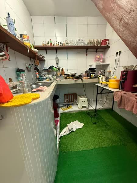 1-storey Terraced House for Sale in Taman Abad (Johor Bahru) - Sharon Ng - Kitchen - PropertyGuru.com.my