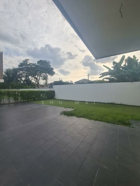 3-storey Terraced House for Sale in Puchong (Selangor) - Shu Wai - Exterior - PropertyGuru.com.my