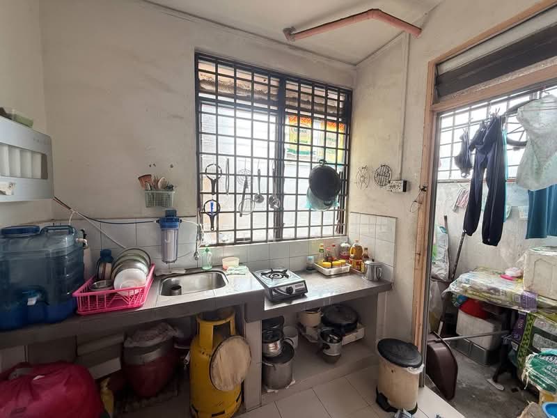 Flat for Sale at Taman Daya - Jalan Nibong 28 - Joyen Pun - PropertyGuru.com.my