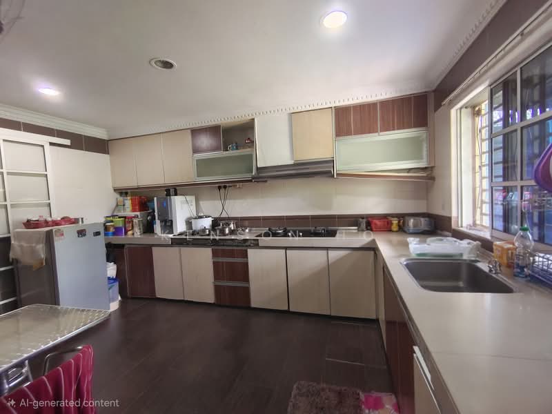 Taman Sri Serdang untuk Untuk Dijual - RM 500,000, Mac 2026 - Kitchen - PropertyGuru.com.my