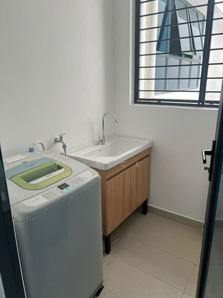 Queens Residences Q2 @ Queens Waterfront untuk Untuk Disewa - RM 3,800 /bulan, Mac 2026 - Interior - PropertyGuru.com.my