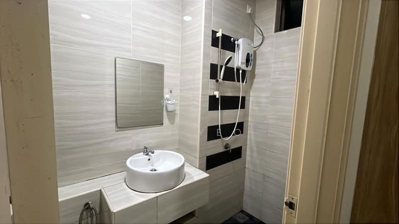 D'Summit Residences untuk Untuk Disewa - RM 1,600 /bulan, Mac 2026 - Bathroom - PropertyGuru.com.my