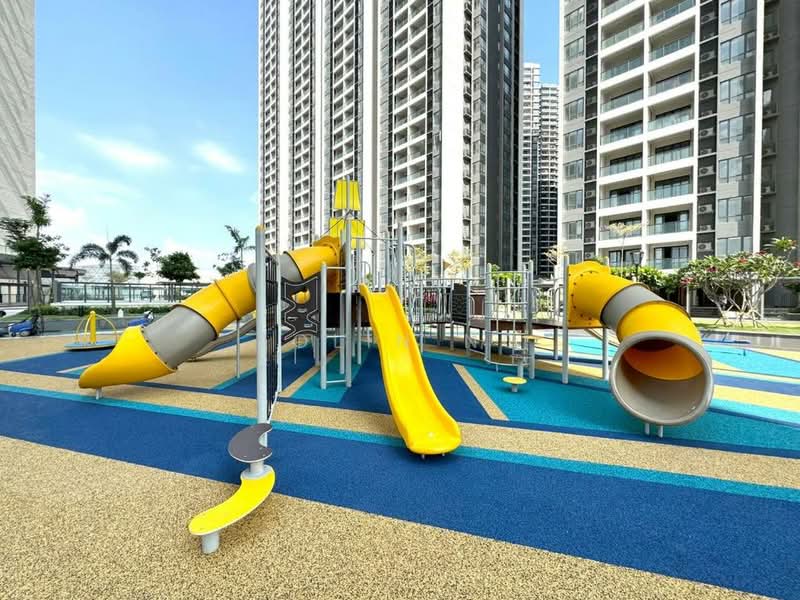 Condominium for Sale at R&F Princess Cove Phase 2-Seine Region - Jolin Ng - Exterior - PropertyGuru.com.my