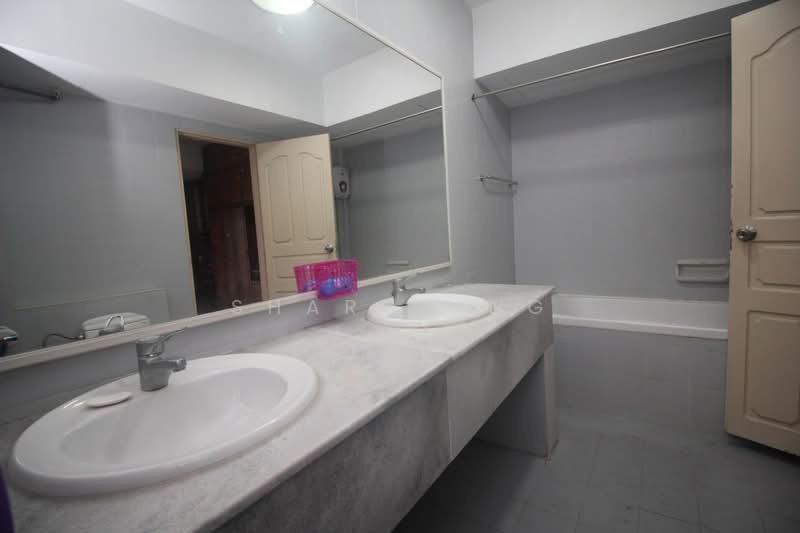 Condominium for Sale at Vista Heights - Sharon Ng - Bathroom - PropertyGuru.com.my