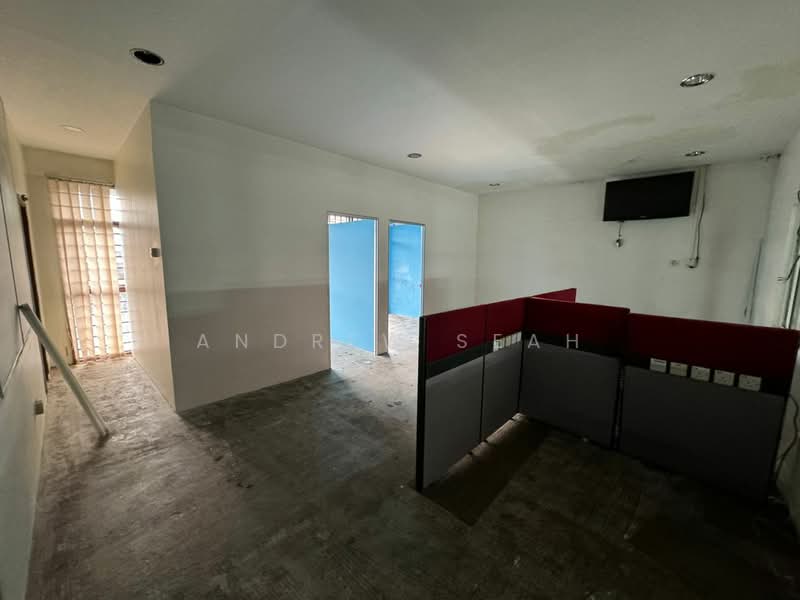 Terrace Factory for Sale in Kota Damansara (Selangor) - Andrew Seah - Interior - PropertyGuru.com.my