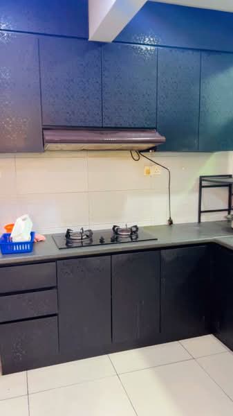 Service Residence for Rent at Larkin Heights - Kay Ng - Kitchen - PropertyGuru.com.my