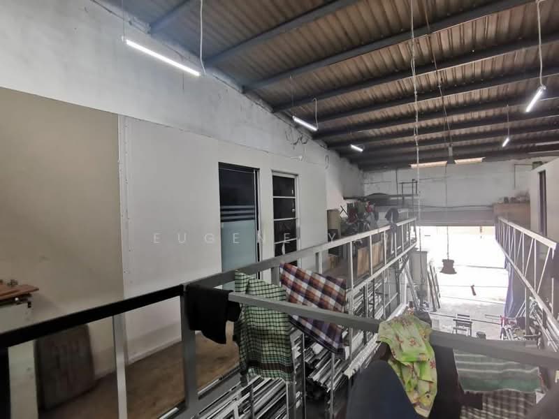 Terrace Factory for Sale in Taman Industri Kri (Rawang) - Eugene Yap - Interior - PropertyGuru.com.my