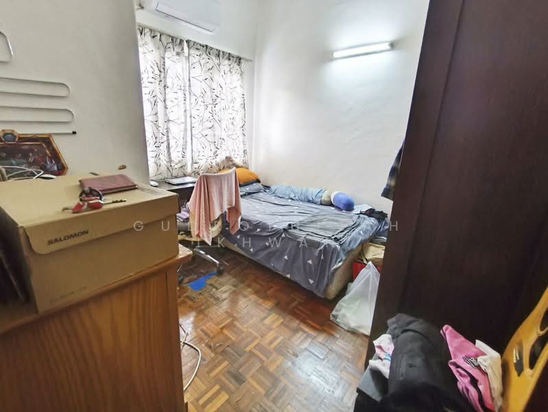 2-storey Terraced House for Sale in Bandar Baru Bangi (Selangor) - Gudrotullah Ikhwan - Bedroom - PropertyGuru.com.my