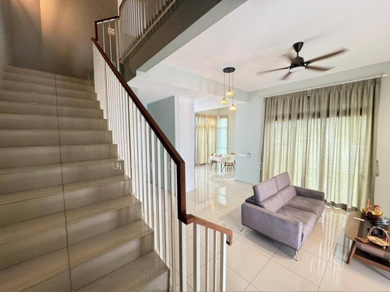 Semi-Detached House for Sale in Setia Alam (Selangor) - Jordan Ng - Living Room - PropertyGuru.com.my
