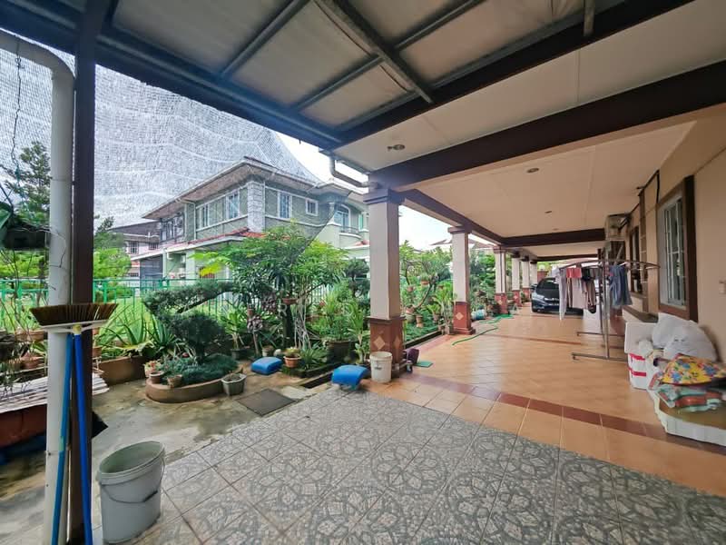 Semi-Detached House for Sale in Kuching (Sarawak) - Alfred Chua - Exterior - PropertyGuru.com.my