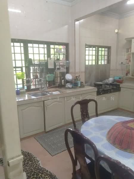 Bungalow for Rent in Sungai Buloh (Selangor) - Christine Tan - Kitchen - PropertyGuru.com.my