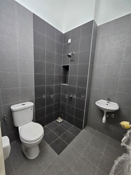 (CHEAPEST 22x70 FULL LOAN) EBONYLANE @ ECO FOREST, SEMENYIH untuk Untuk Dijual - RM 538,000, Apr 2026 - Bathroom - PropertyGuru.com.my