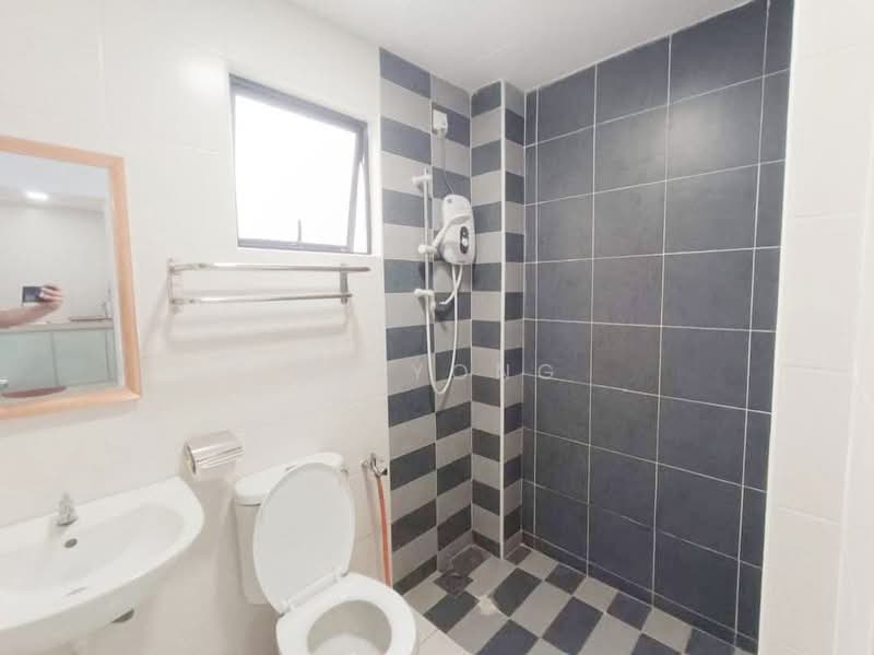 Manhattan Condominium untuk Untuk Disewa - RM 1,750 /bulan, Mac 2026 - Bathroom - PropertyGuru.com.my