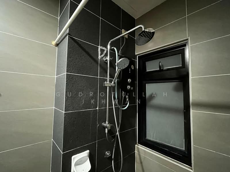 Service Residence for Rent at HYVE - Gudrotullah Ikhwan - Bathroom - PropertyGuru.com.my
