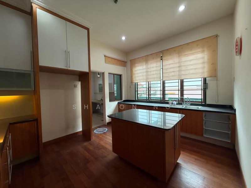 Semi-Detached House for Sale in Taman Perling (Perling) - Sharon Ng - Kitchen - PropertyGuru.com.my