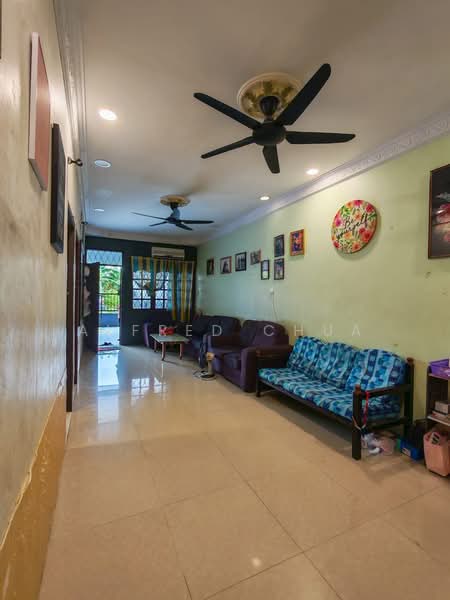 12th Mile, Kuching-Serian Road untuk Untuk Dijual - RM 298,000, Apr 2026 - Living Room - PropertyGuru.com.my