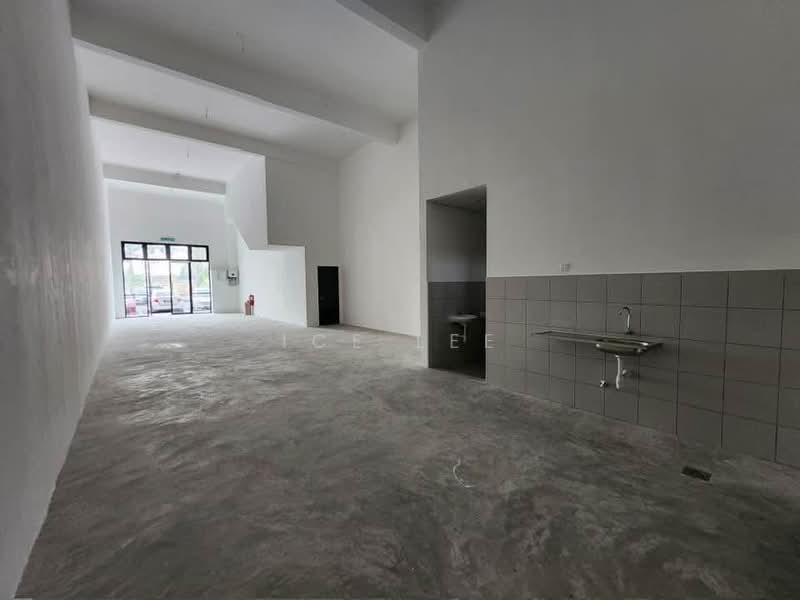 Shop for Rent in Bandar Bukit Tinggi (Klang) - Ice Lee - Interior - PropertyGuru.com.my