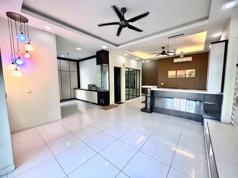 2-storey Terraced House for Sale in East Ledang (Iskandar Puteri (Nusajaya)) - Janice . - Living Room - PropertyGuru.com.my