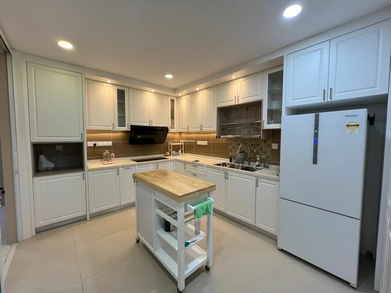 Skyridge Garden untuk Untuk Dijual - RM 880,000, Mac 2026 - Kitchen - PropertyGuru.com.my