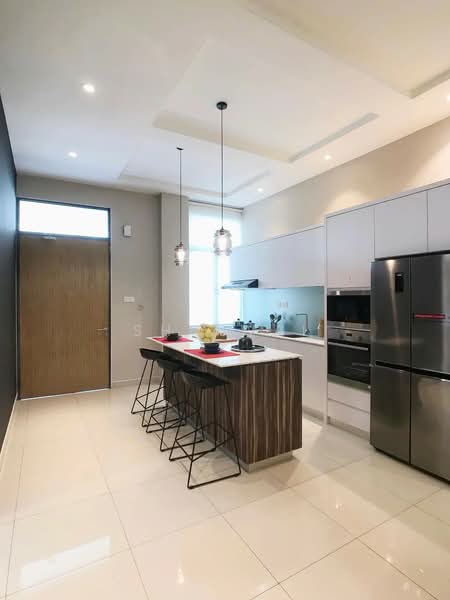 3-storey Terraced House for Sale in Sunway (Selangor) - Shu Wai - Kitchen - PropertyGuru.com.my