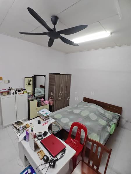 2-storey Terraced House for Sale in Taman Nusa Indah (Iskandar Puteri (Nusajaya)) - Chew Yun Chan - Bedroom - PropertyGuru.com.my
