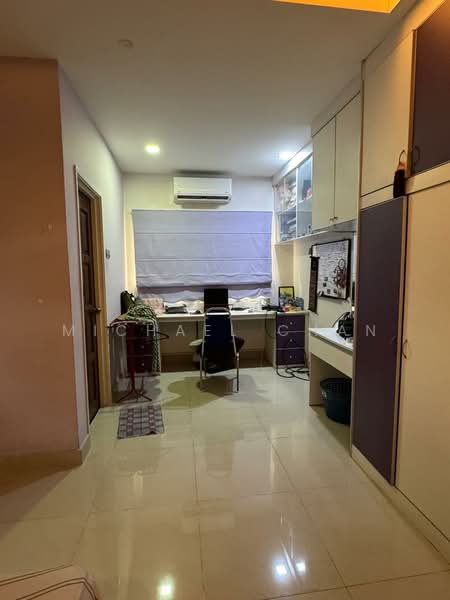 Semi-Detached House for Sale in Bandar Puteri Puchong (Puchong) - Michael Chan - Study - PropertyGuru.com.my