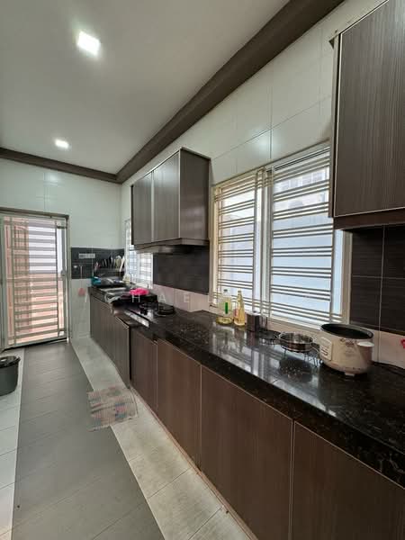 Semi-Detached House for Sale in Bandar Puteri Puchong (Puchong) - Michael Chan - Kitchen - PropertyGuru.com.my