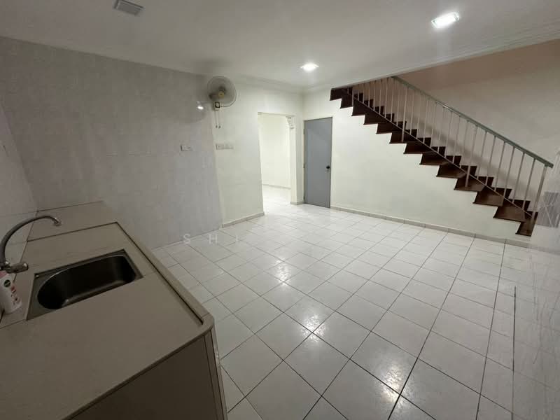 Taman Daya untuk Untuk Dijual - RM 650,000, Mac 2026 - Interior - PropertyGuru.com.my