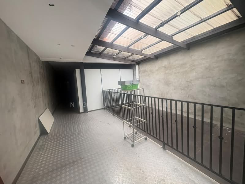 Shop for Rent in Pengkalan Weld (George Town) - Ng Jit Sin - Corridor - PropertyGuru.com.my