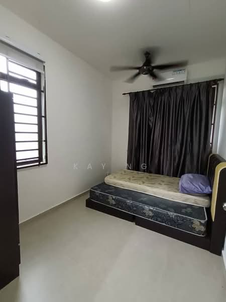 2-storey Terraced House for Rent in Bukit Pelali (Pengerang) - Kay Ng - Bedroom - PropertyGuru.com.my