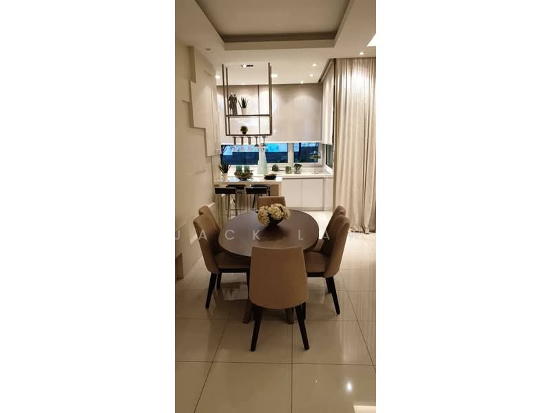 Kondominium untuk Dijual di Ferringhi Residence - Jack Law - Dining Room - PropertyGuru.com.my