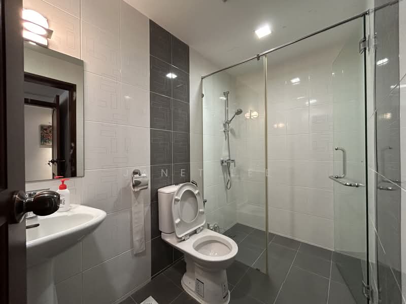 Indah Samudra Condominium untuk Untuk Dijual - RM 700,000, Mac 2026 - Bathroom - PropertyGuru.com.my