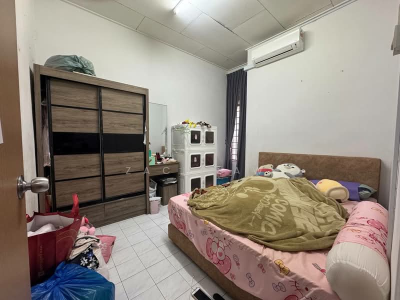 Taman Megah Ria untuk Untuk Dijual - RM 475,000, Mac 2026 - Bedroom - PropertyGuru.com.my