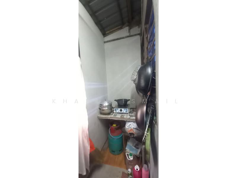 2-storey Terraced House for Sale in Kempas (Johor Bahru) - Khairi Ismail - Kitchen - PropertyGuru.com.my
