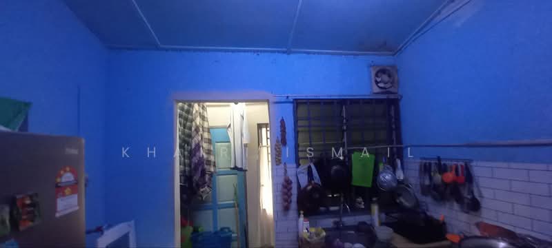 2-storey Terraced House for Sale in Kempas (Johor Bahru) - Khairi Ismail - Kitchen - PropertyGuru.com.my