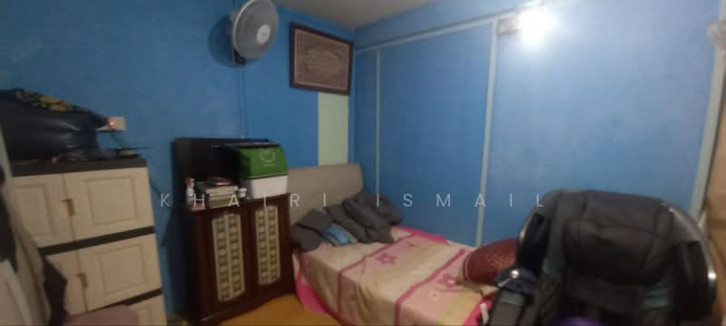 2-storey Terraced House for Sale in Kempas (Johor Bahru) - Khairi Ismail - Bedroom - PropertyGuru.com.my