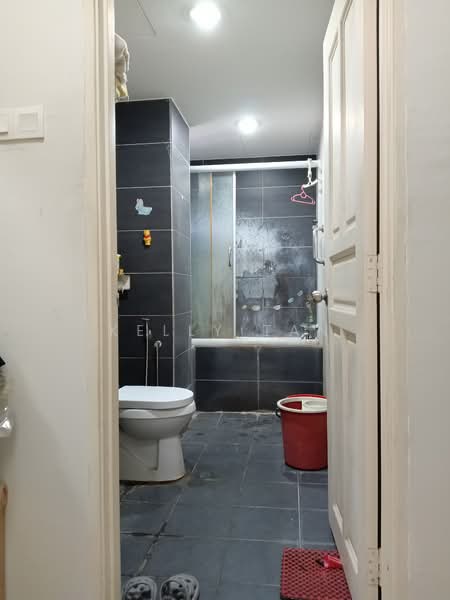 Kinta Riverfront Hotel & Suites untuk Untuk Dijual - RM 430,000, Mac 2026 - Bathroom - PropertyGuru.com.my